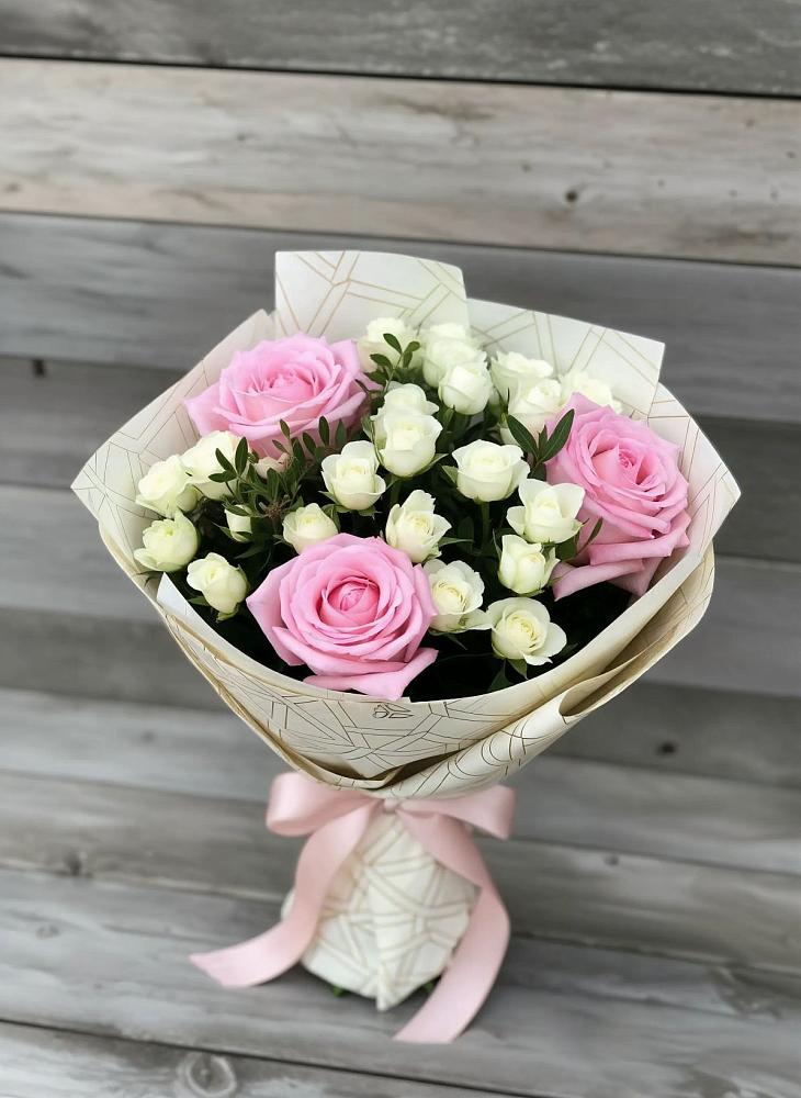 Букет цветов из: Розы в Аткарске