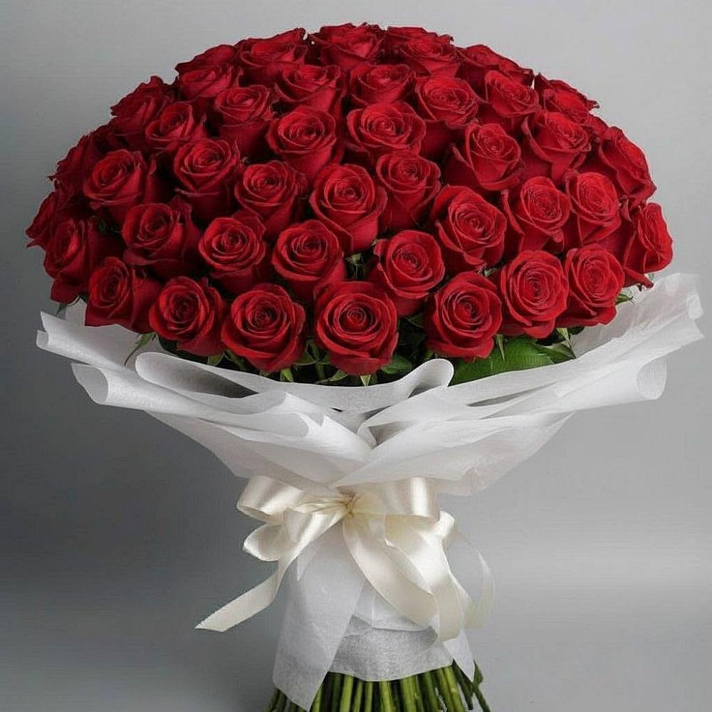 Букет 101 Красная роза Блэк Мэджик в Аткарске