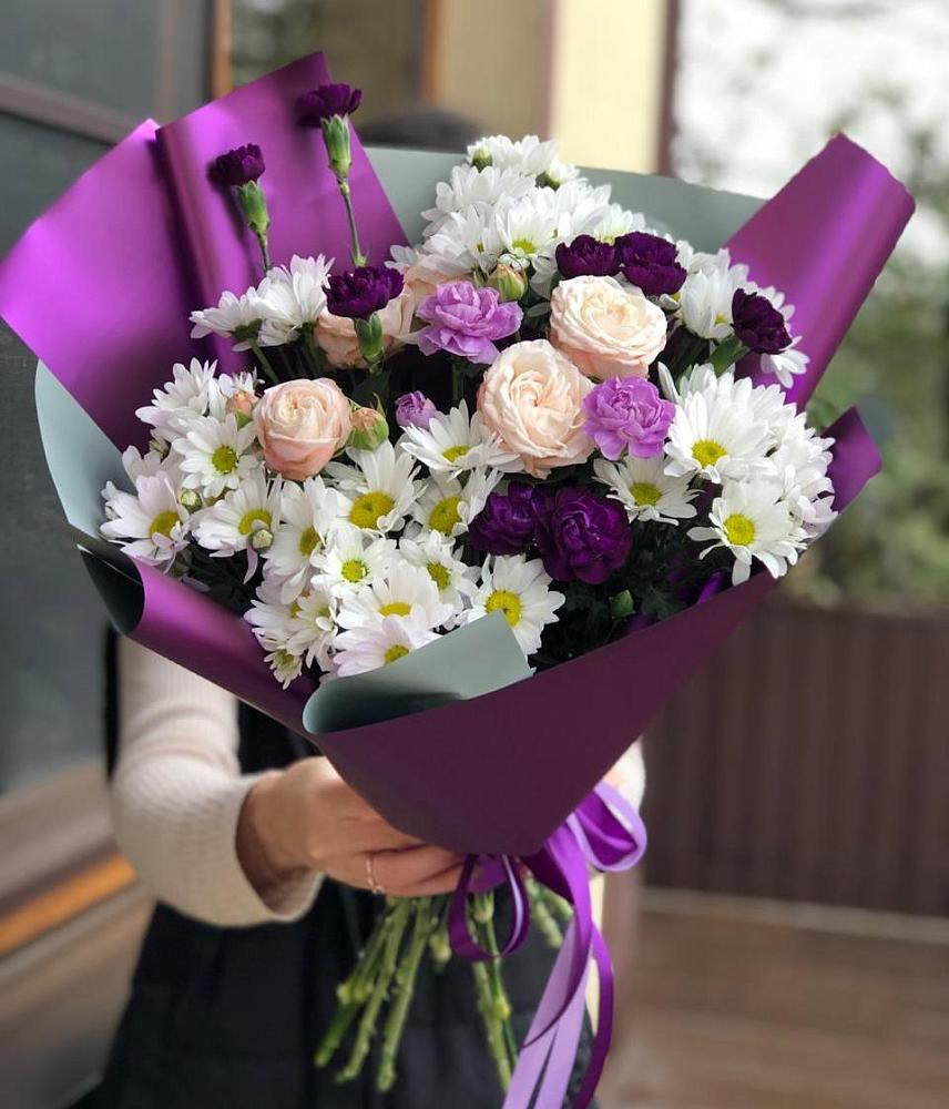 Букет цветов из: Хризантемы, Гвоздики и Розы в Аткарске