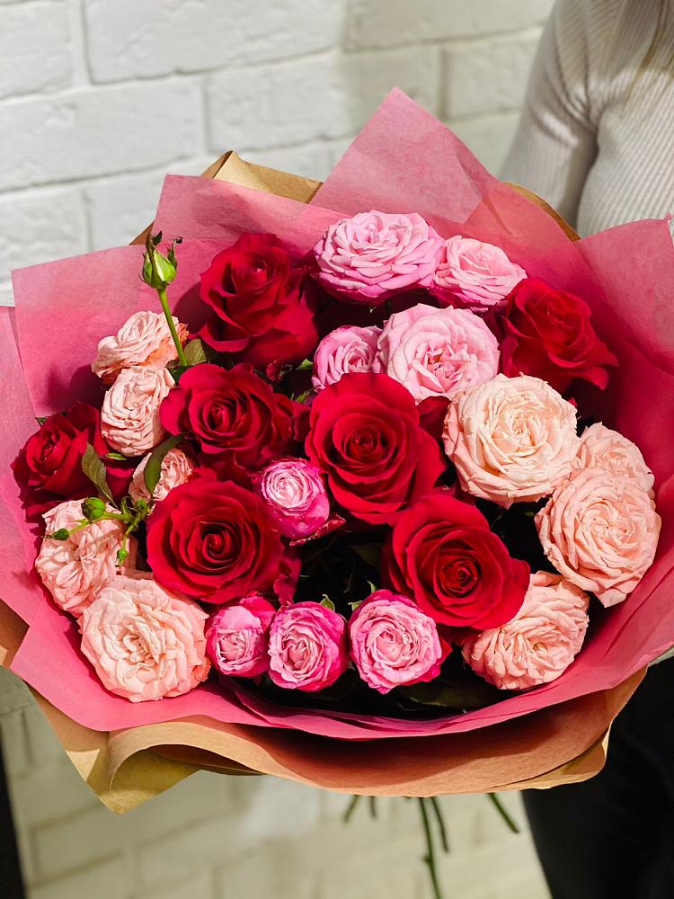 Букет цветов из: Розы в Аткарске