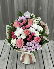 Букет цветов из:  Альстромерии, Гвоздики, Розы и Хризантемы в Аткарске