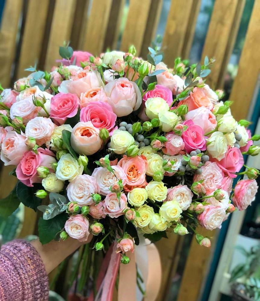 Букет цветов из: Розы в Аткарске