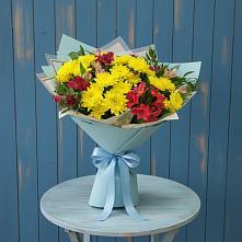 Букет цветов из:  Альстромерии и Хризантемы в Аткарске