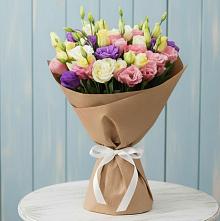 Букет цветов из:  Лизиантусы в Аткарске